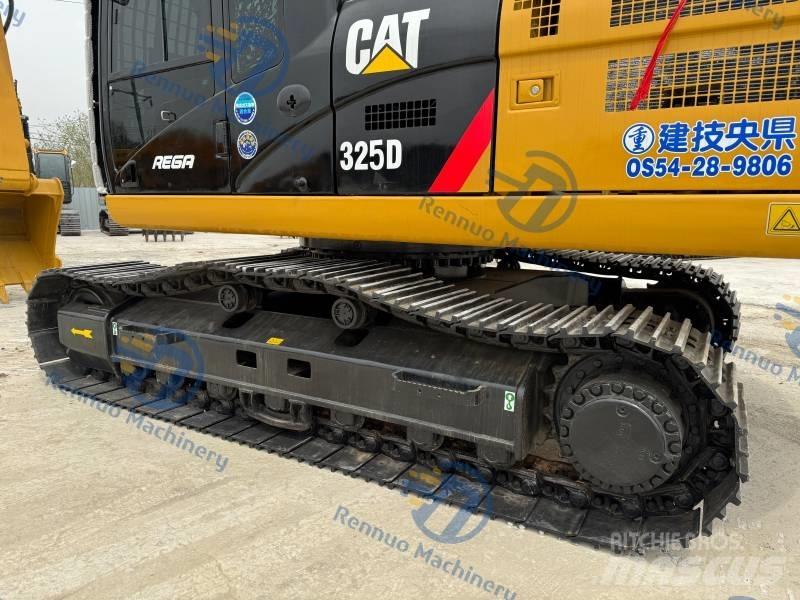 CAT 325 D Kāpurķēžu ekskavatori