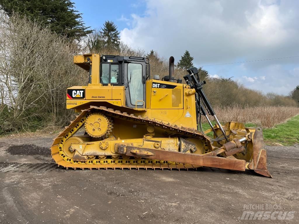 CAT D 6 T LGP EPA Kāpurķēžu buldozeri