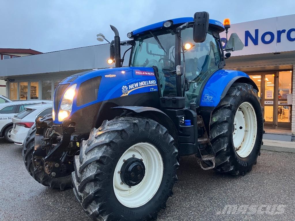 New Holland T7.210 Traktori