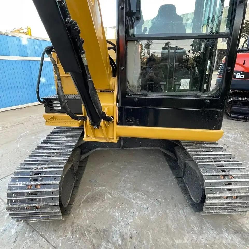 CAT 306E2 Mini ekskavatori < 7 t