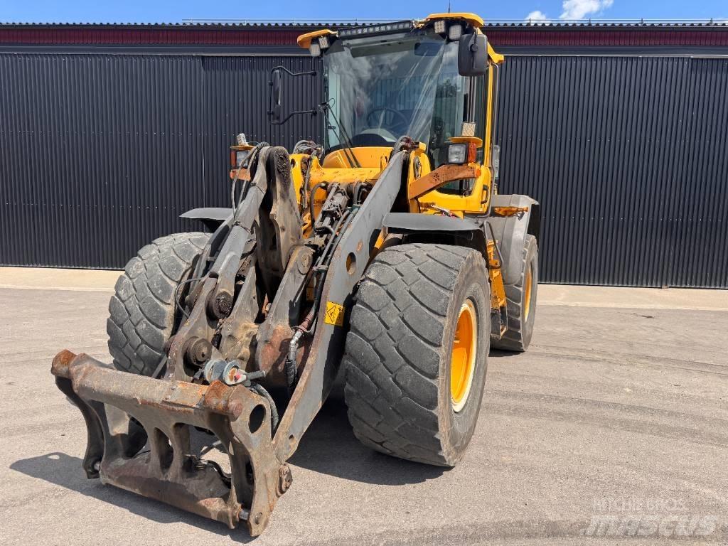Volvo L 60 G Iekrāvēji uz riteņiem