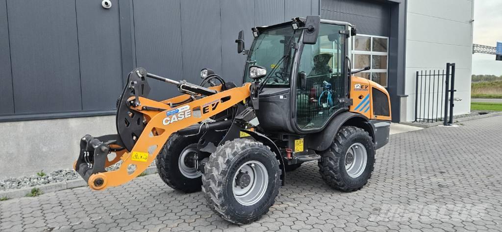 CASE 12 EV Evolution Iekrāvēji uz riteņiem