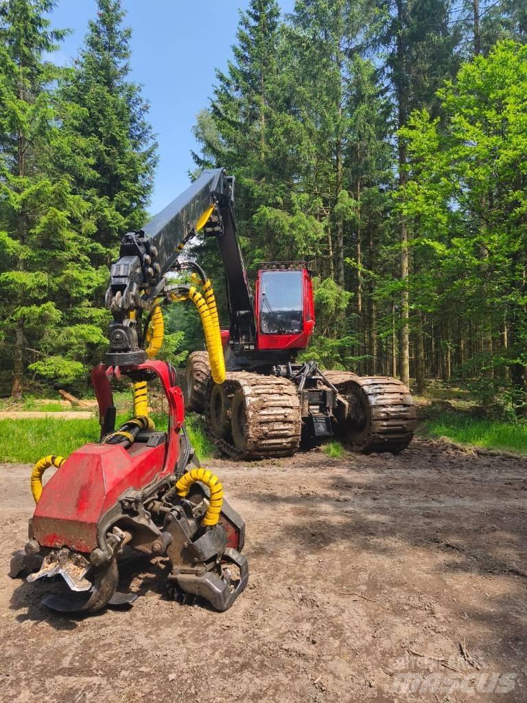Komatsu 951 Harvesteri