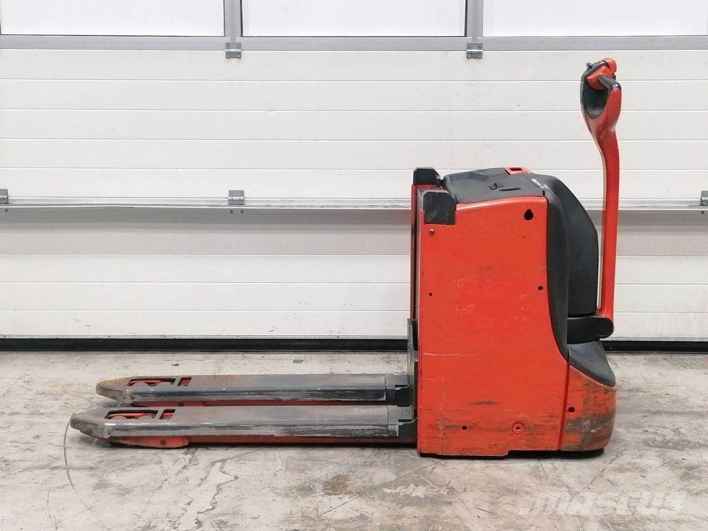 Linde T16L Zemie palešu pacēlāji