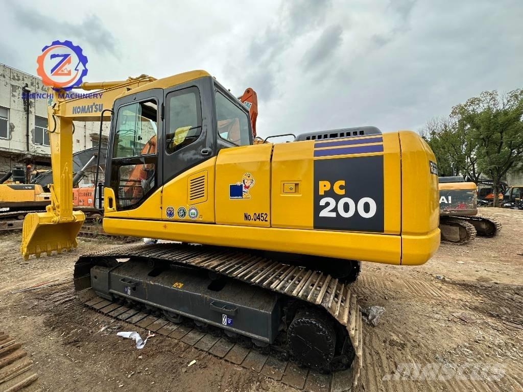 Komatsu PC 200-7 Kāpurķēžu ekskavatori