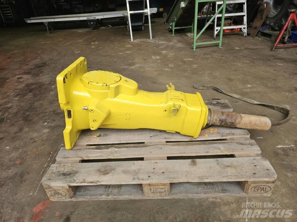 Atlas Copco SB 452 Āmuri/Drupinātāji
