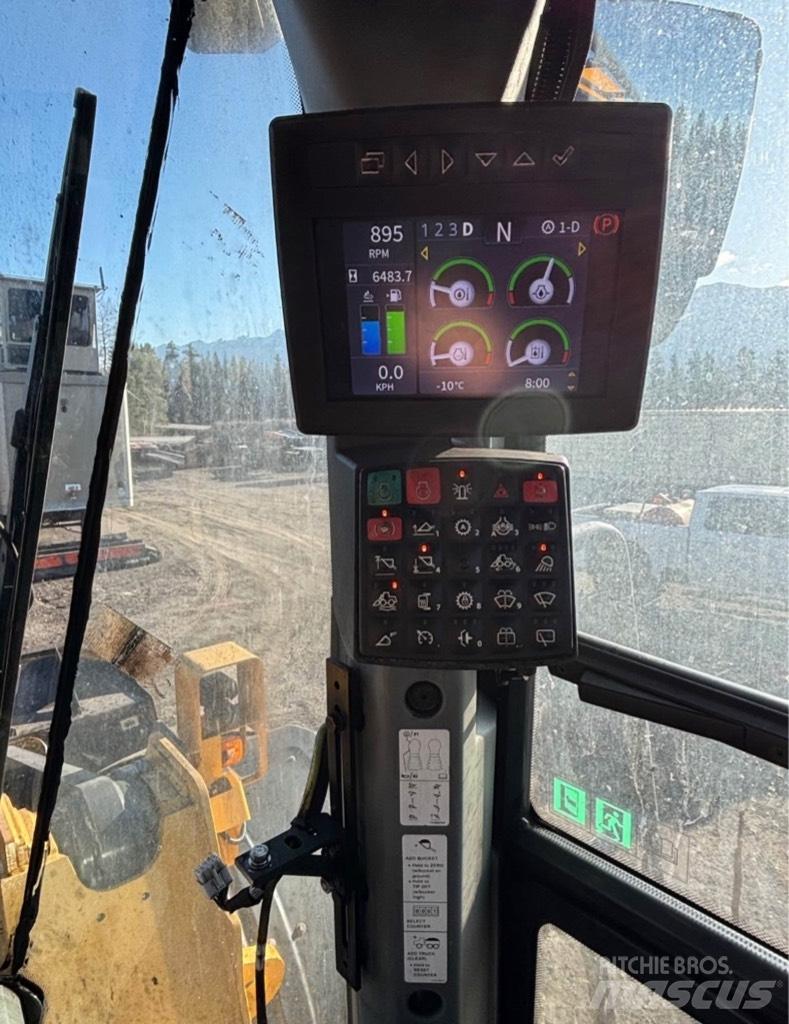 CAT 988 K Iekrāvēji uz riteņiem