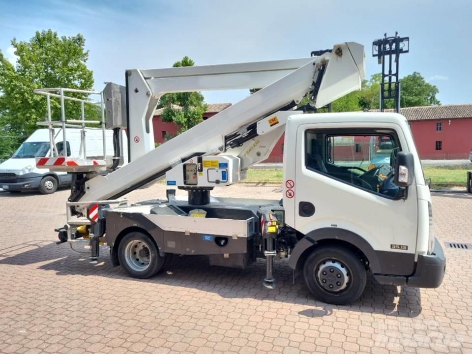 Palfinger P 240 AXE Pacēlāji uz automašīnas bāzes
