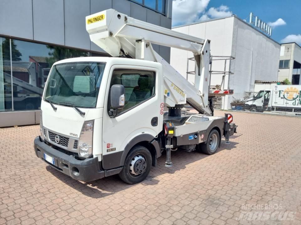 Palfinger P 240 AXE Pacēlāji uz automašīnas bāzes