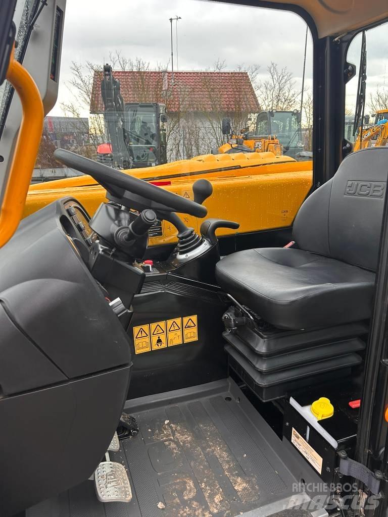 JCB 525-60 Hi-Viz Teleskopiskie manipulatori