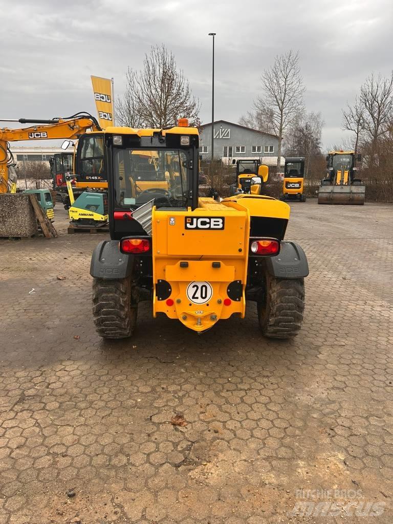 JCB 525-60 Hi-Viz Teleskopiskie manipulatori