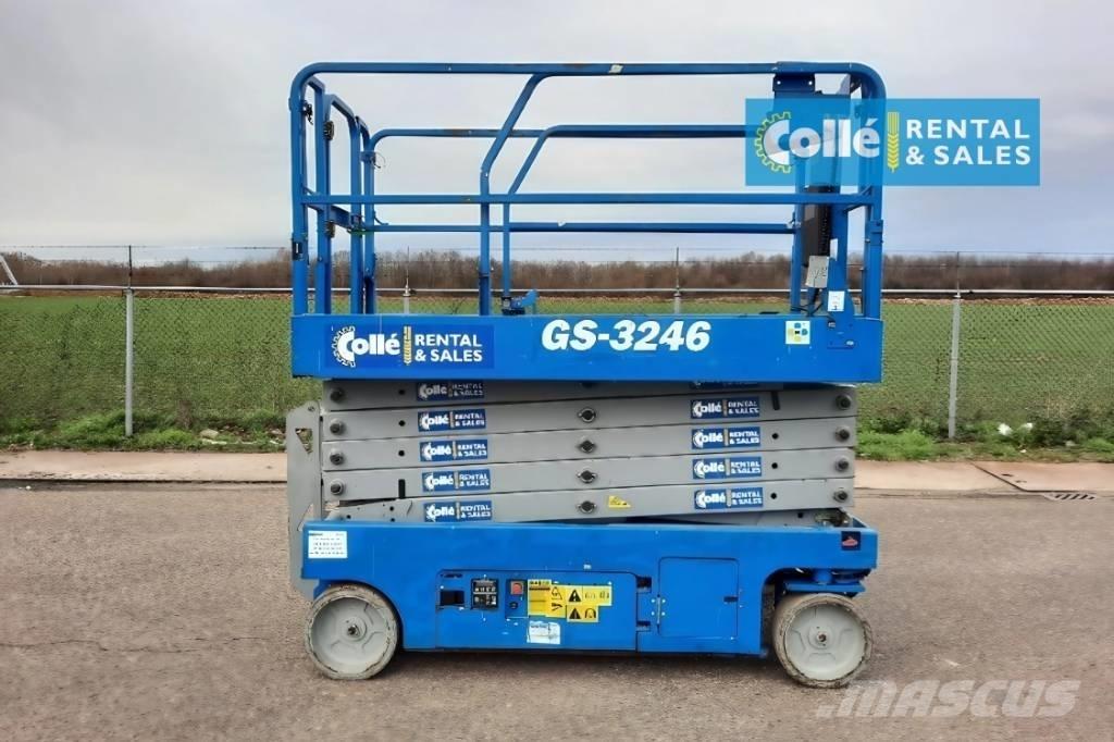 Genie GS-3246 | 2013 Šķerveida pacēlāji