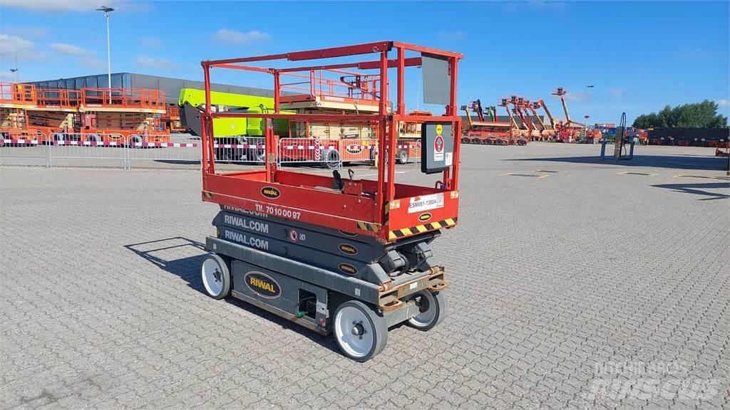 SkyJack SJIII3220 Šķerveida pacēlāji