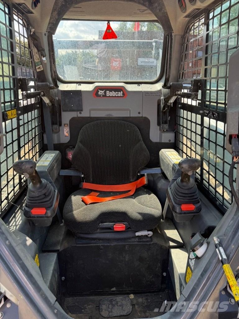 Bobcat T 76 Kāpurķēžu iekrāvēji