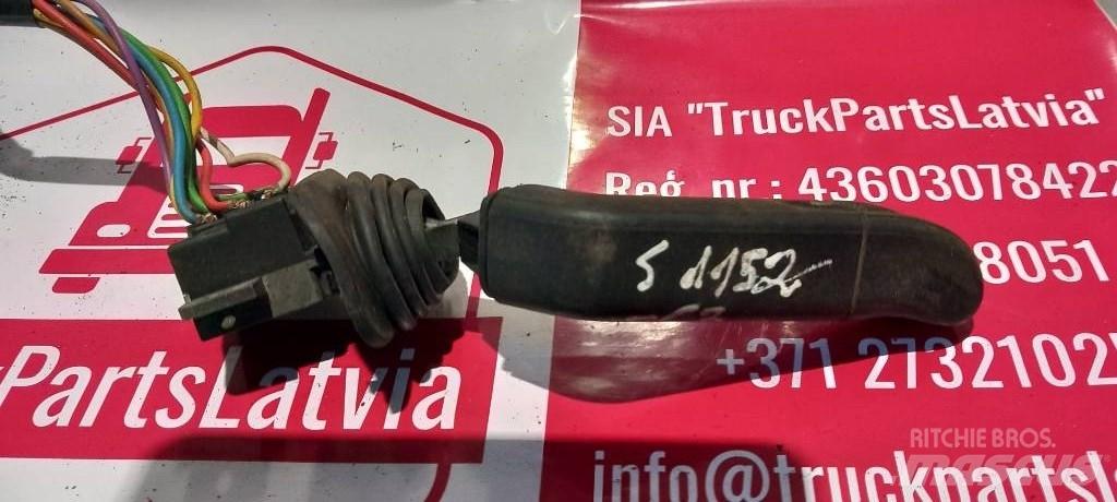 Scania R 420.   1402449 Kabīnes un interjers