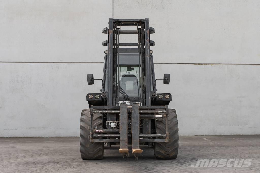 Manitou M 50-4 Tehnika ar dīzeļa dzinēju