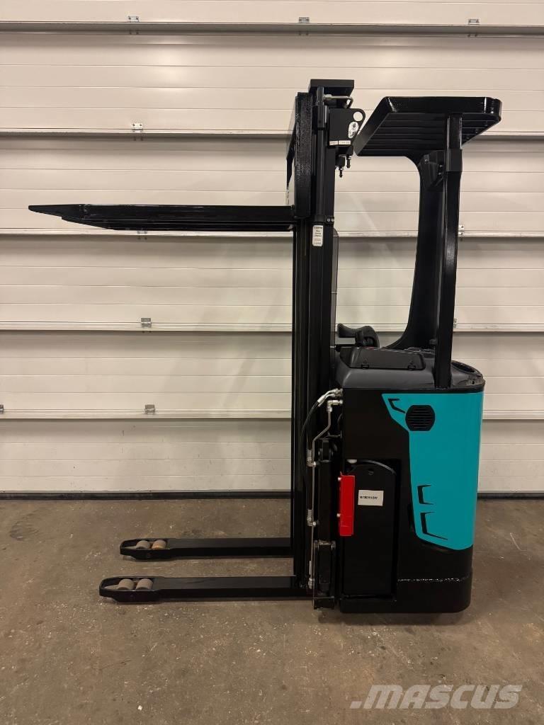 Mitsubishi SBR 12 N Pašgājēji krautnētāji