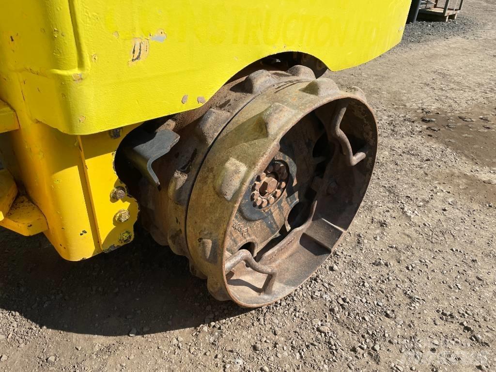 Bomag BMP 8500 Divvalču grunts veltņi