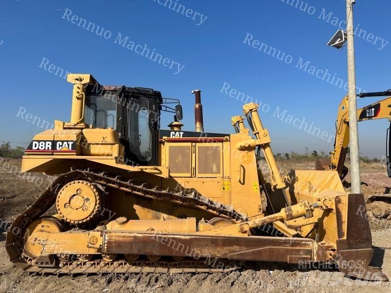 CAT D 8 R Kāpurķēžu buldozeri