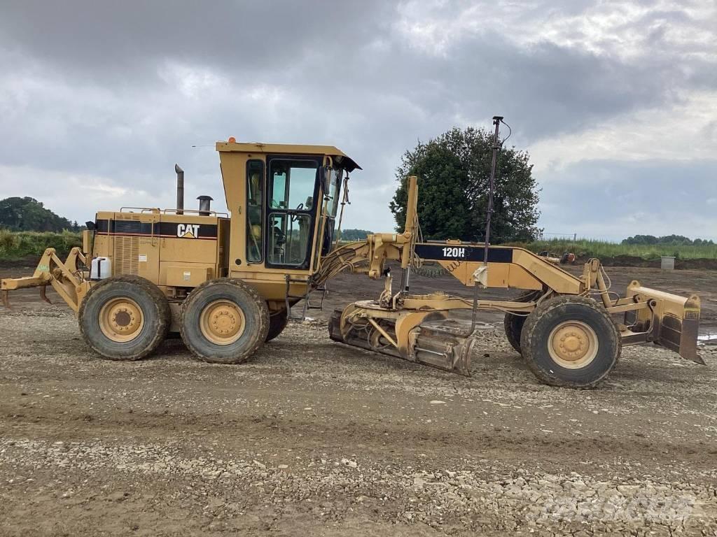 CAT 120 H Greideri