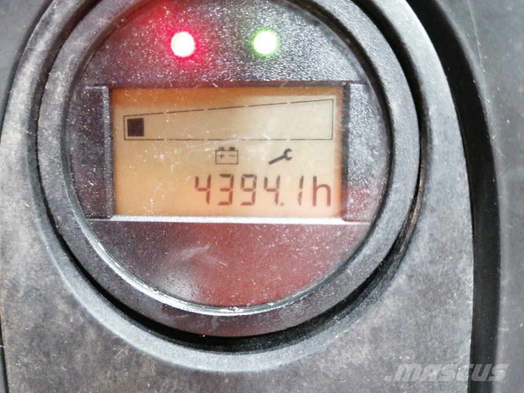 Linde T16 Zemie palešu pacēlāji