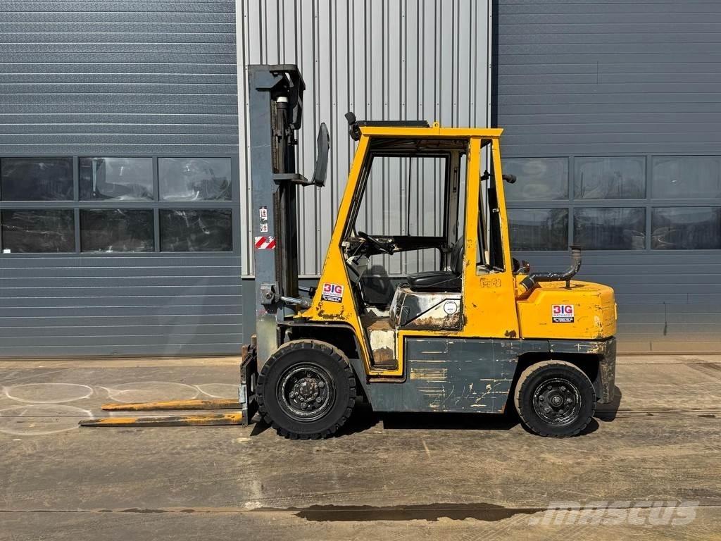 Nissan WGF03A45U Autokrāvēji - citi