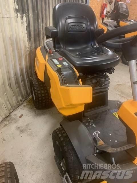 Stiga Park 540 IX Mauriņa traktors