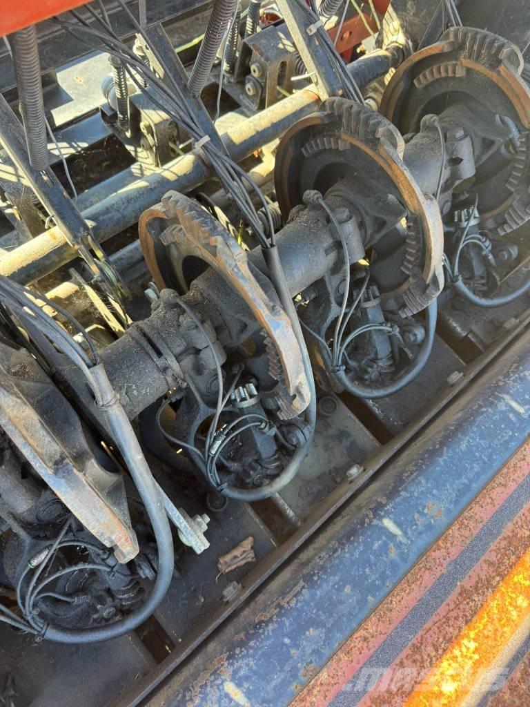Hesston 4880 Ķīpu preses