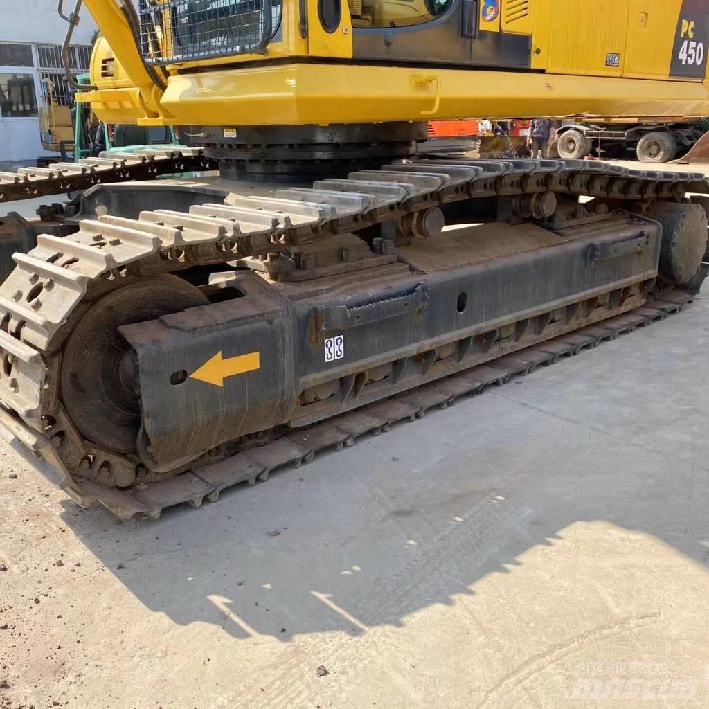 Komatsu PC 450 Kāpurķēžu ekskavatori