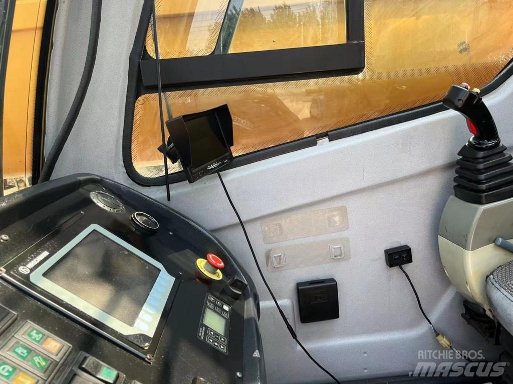 XCMG XCT80L5 Visurgājēji celtņi