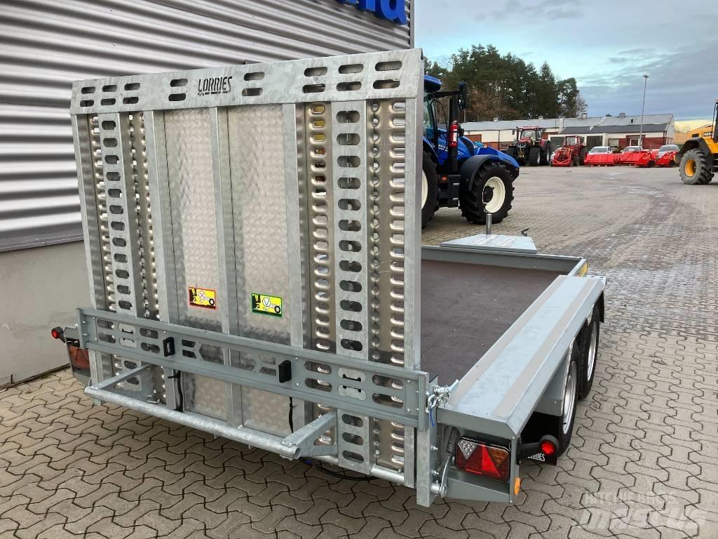 Lorries TPM 35 Zemie treileri