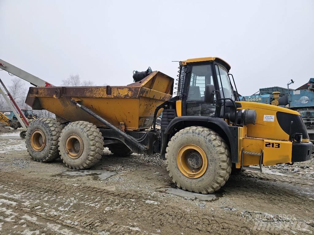 JCB 722 Artikulētie pašizgāzēji
