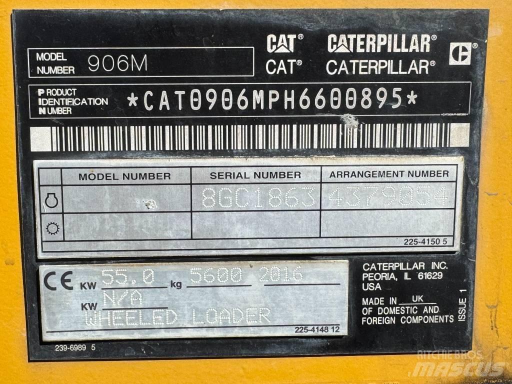 CAT 906 M Iekrāvēji uz riteņiem