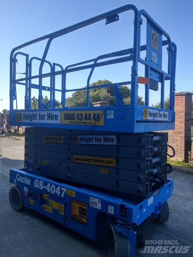 Genie GS 4047 Šķerveida pacēlāji