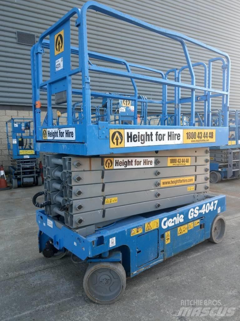 Genie GS 4047 Šķerveida pacēlāji