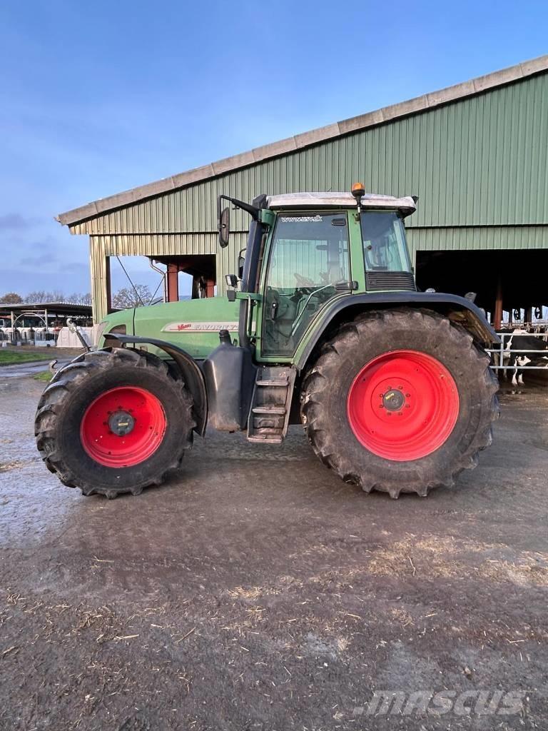 Fendt 716 Vario Com1 Traktori