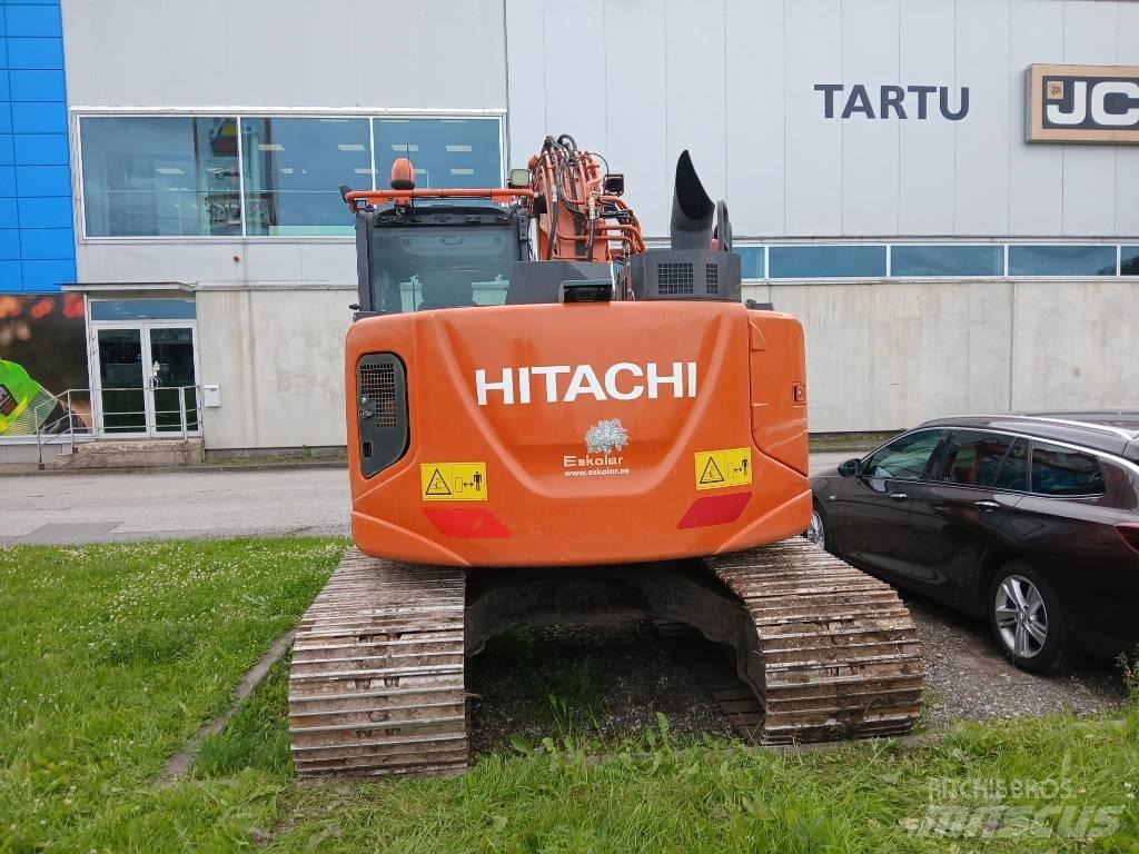 Hitachi ZX 135 US-6 Kāpurķēžu ekskavatori