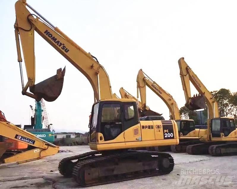 Komatsu pc200-7 Kāpurķēžu ekskavatori