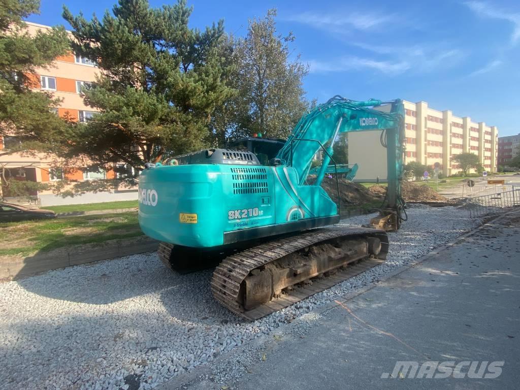 Kobelco SK 210 LC Kāpurķēžu ekskavatori