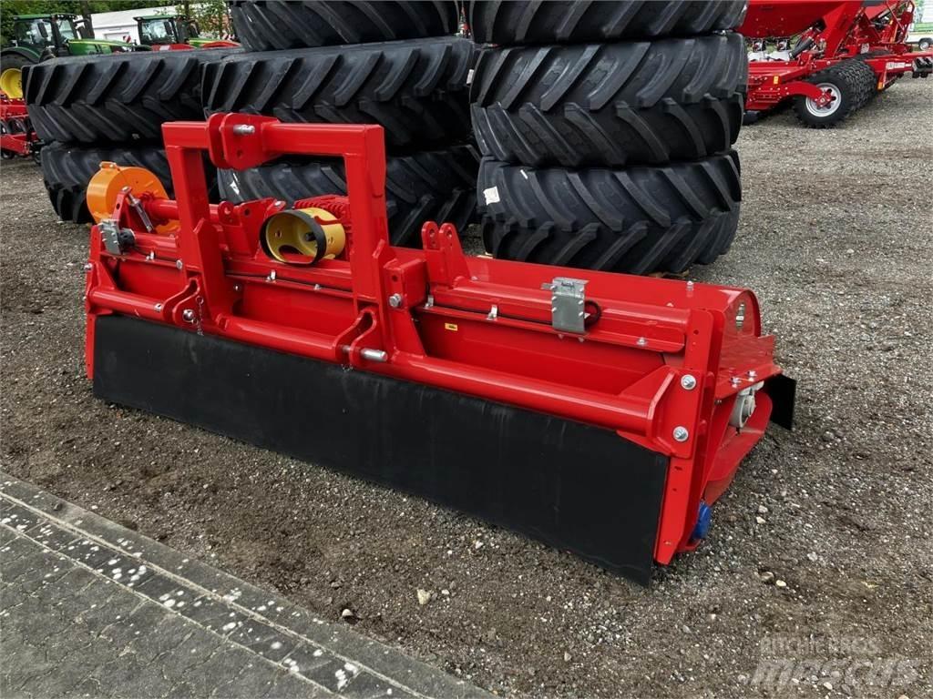 Dücker UM-27 F G7 Pļaujmašīnas/pašgājēji