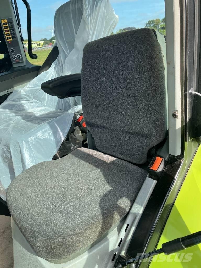CLAAS Arion 530 CIS Traktori