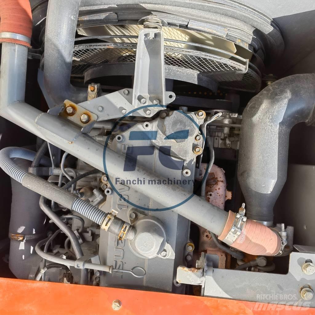 Hitachi ZX 200-3 Kāpurķēžu ekskavatori