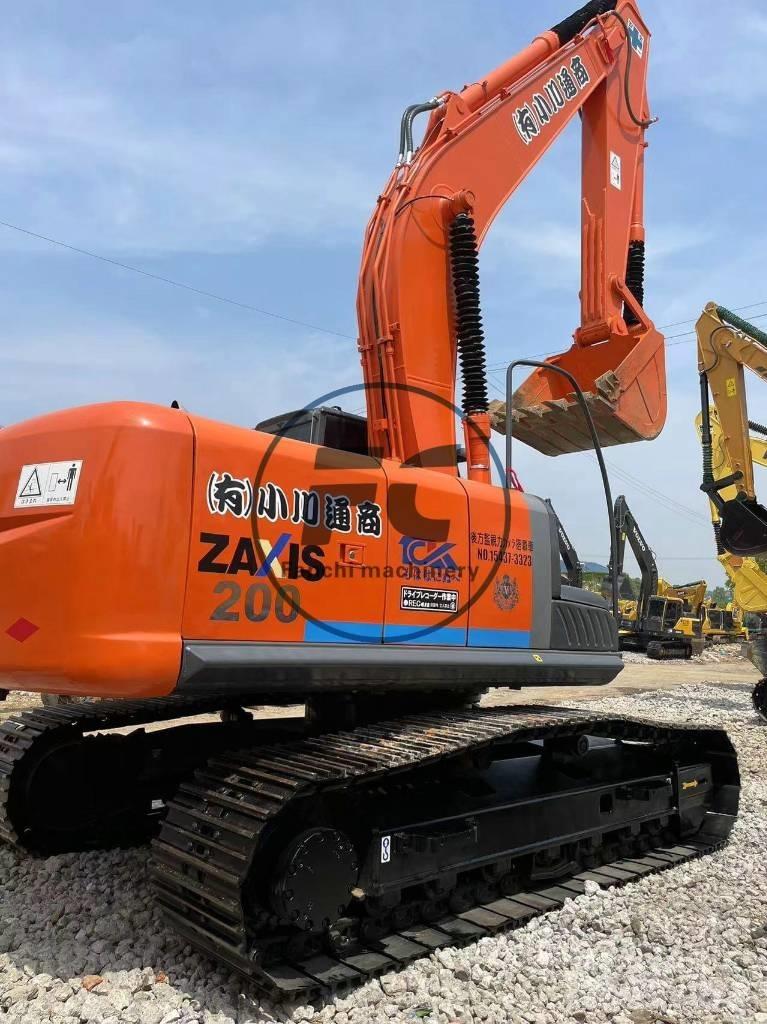 Hitachi ZX 200-3 Kāpurķēžu ekskavatori