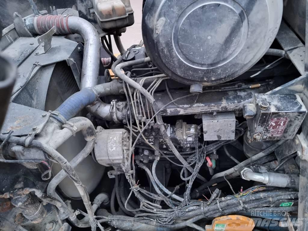 Moxy MT 31 6x6 Artikulētie pašizgāzēji