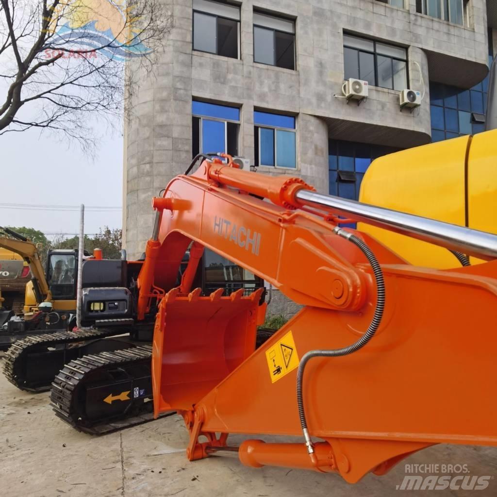 Hitachi ZX120 Kāpurķēžu ekskavatori