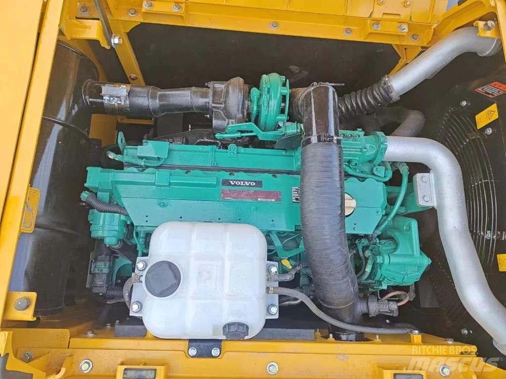 Volvo EC 300 Kāpurķēžu ekskavatori