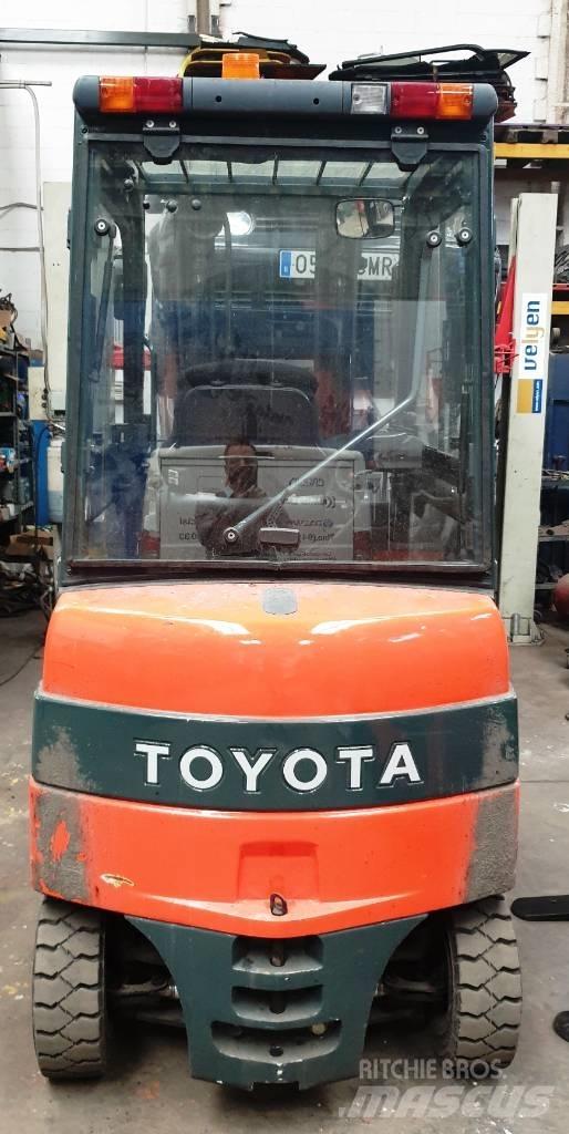 Toyota 7 FBMF 25 Elektriskie iekrāvēji