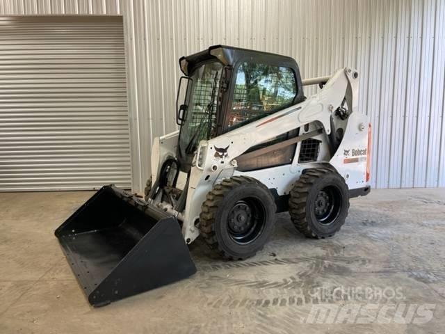 Bobcat S 570 Lietoti riteņu kompaktiekrāvēji