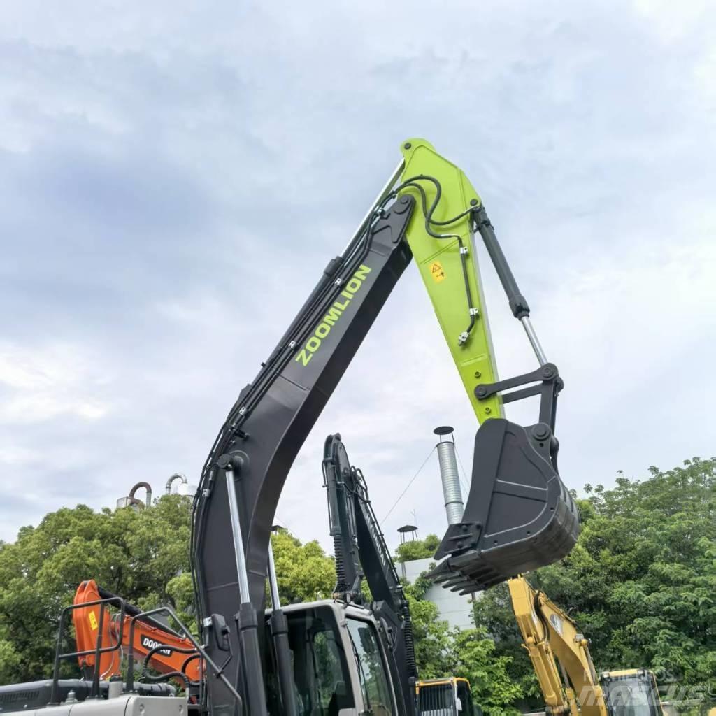 Zoomlion ZE215G Vidēja lieluma ekskavatori 7 t - 12 t