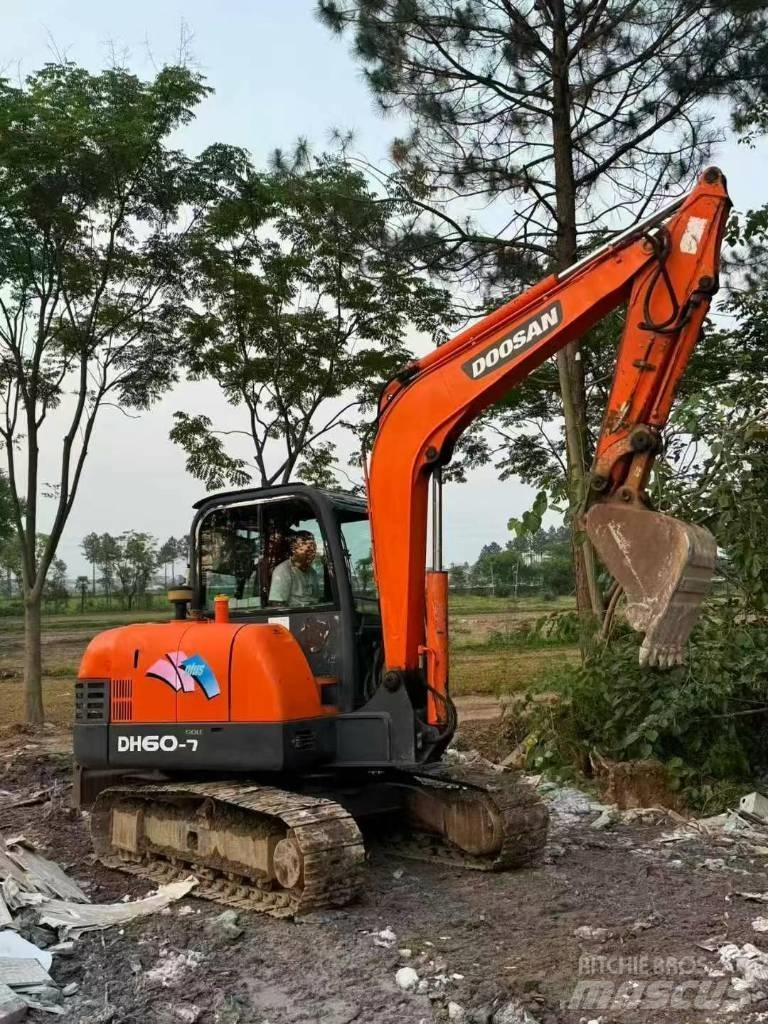 Doosan DH 60-7 Mini ekskavatori < 7 t